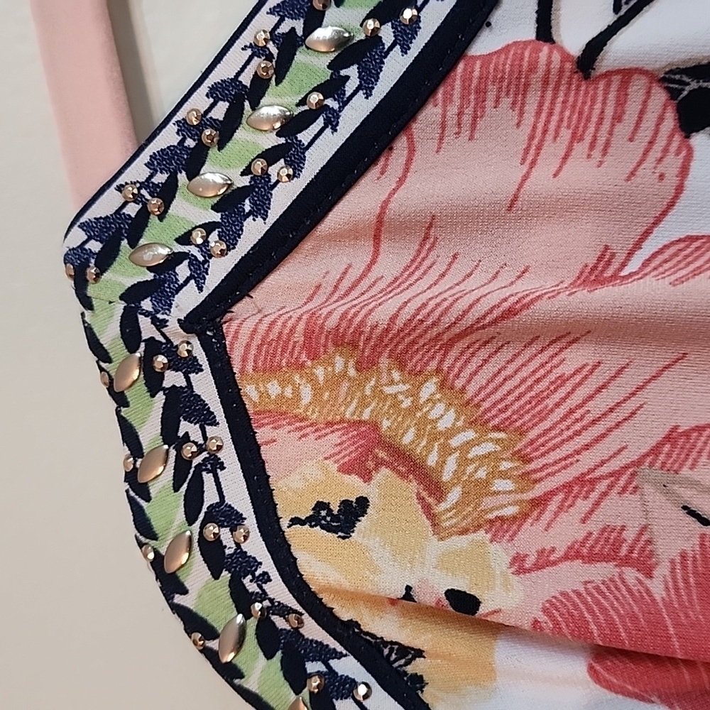JM Collection Floral Tunic - Picture 6 of 6